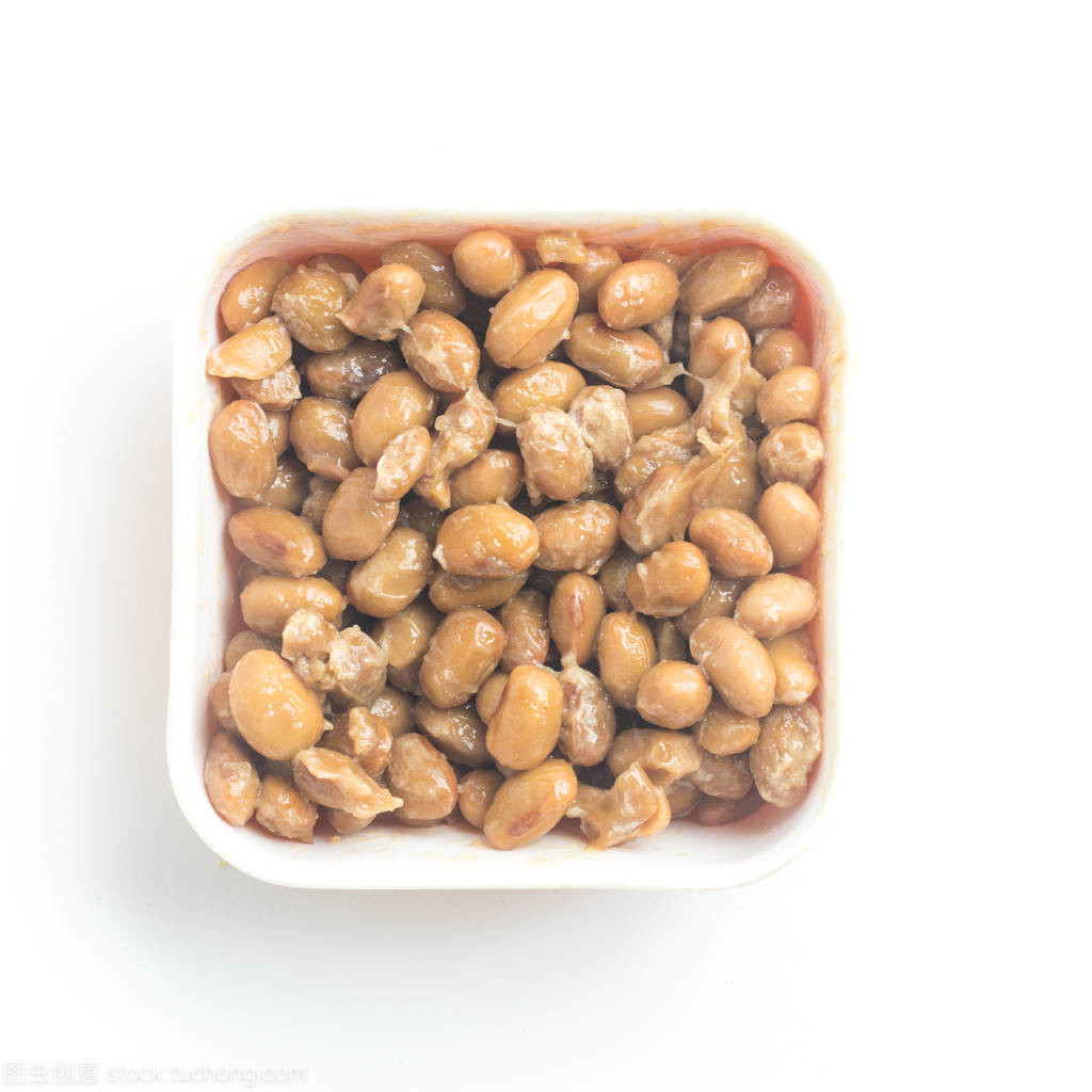 纳豆。发酵的大豆