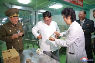 金正恩突击检查食品厂 称赏心悦目